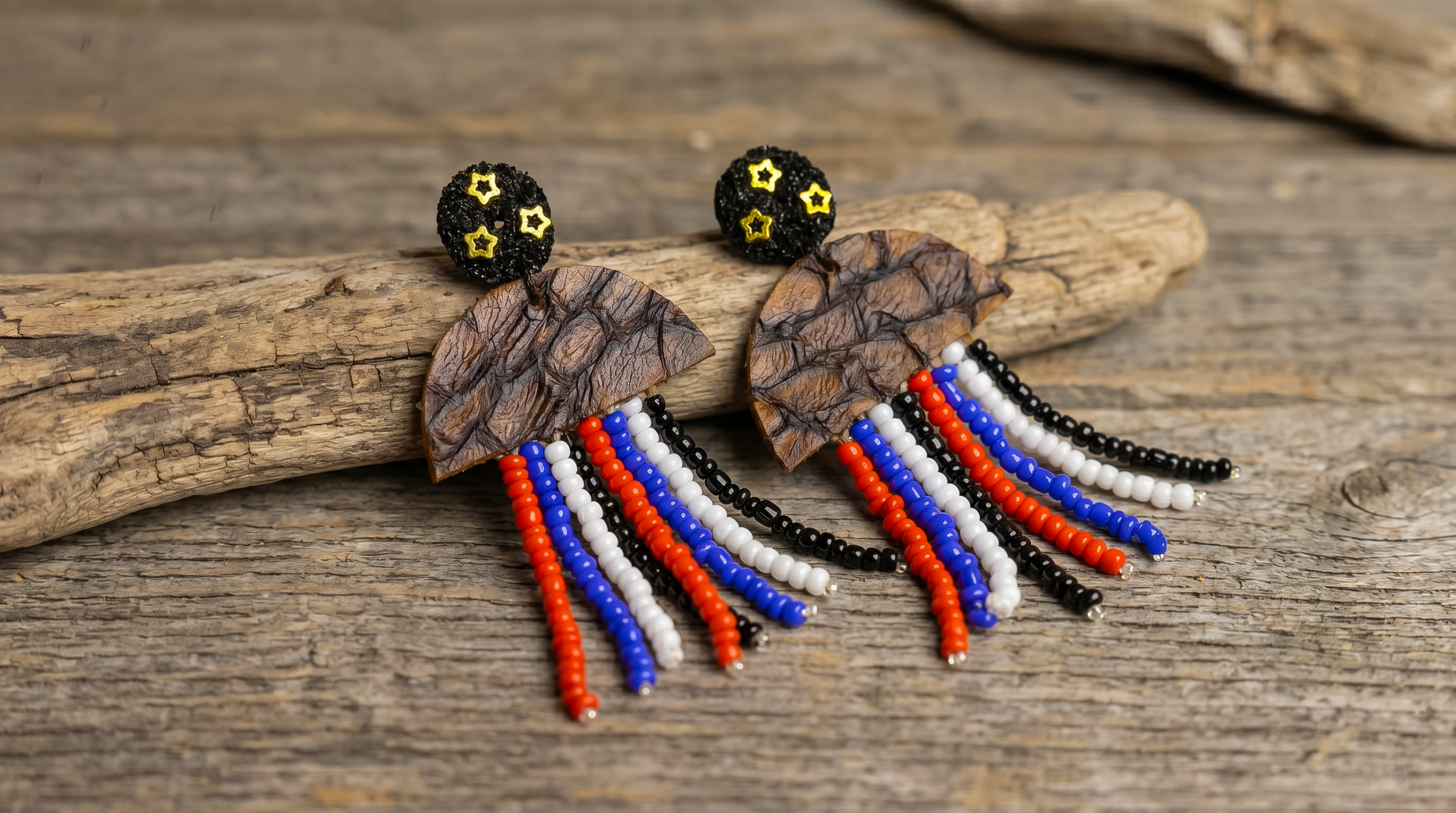 Brinco_Maranhao_Leather_&_Fishes